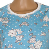 Ночная рубашка (интерлок) м.Ф-043 цветы на голубом фоне